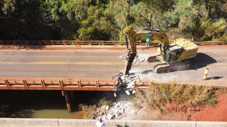 Demolição de Pontes no Paraná